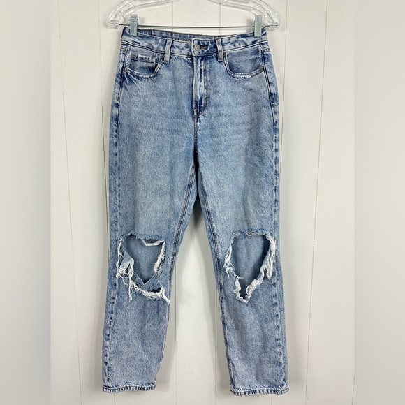 American Eagle Outfitters Denim - American Eagle Mom Straight Jean Womens Size 4 Destroyed Light Wash Denim